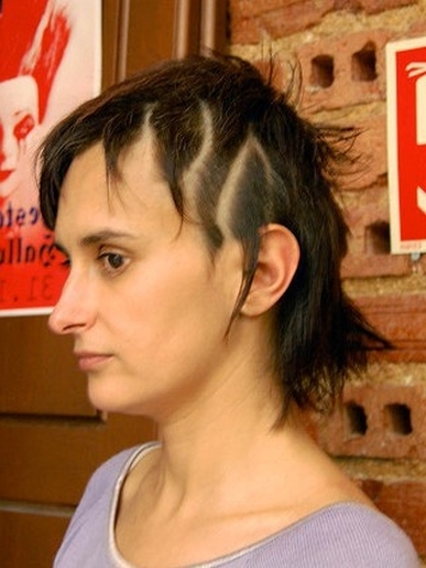 asymetryczne fryzury krótkie uczesanie damskie zdjęcie numer 154A